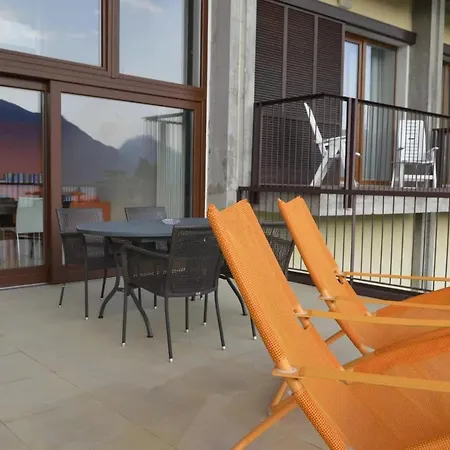 Selene Apartment *